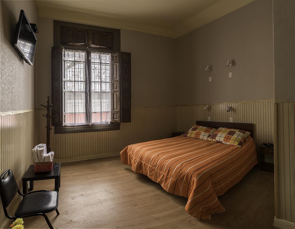 Hotel Sierra Bella Сантьяго Экстерьер фото